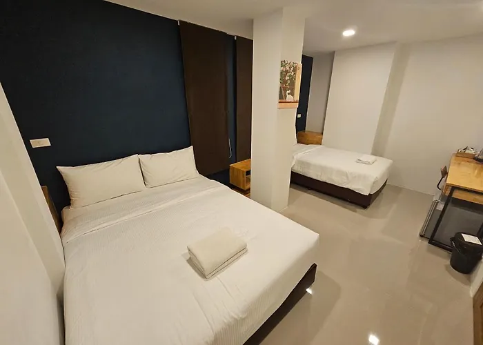 Sleepstation At Pratunam Hotel 3*