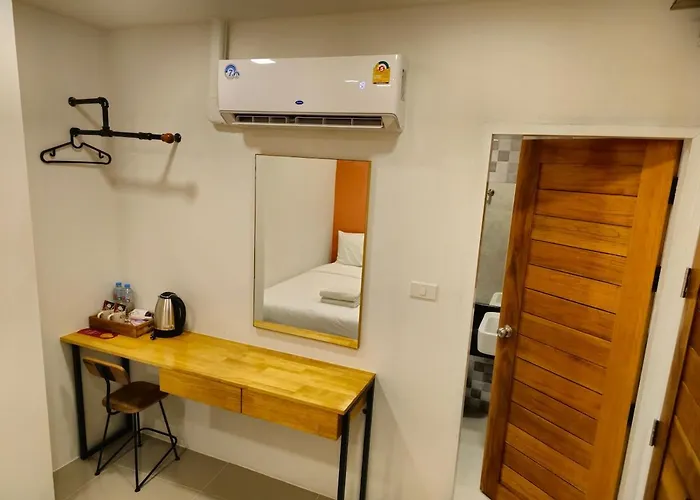 Sleepstation At Pratunam Hotel 3*