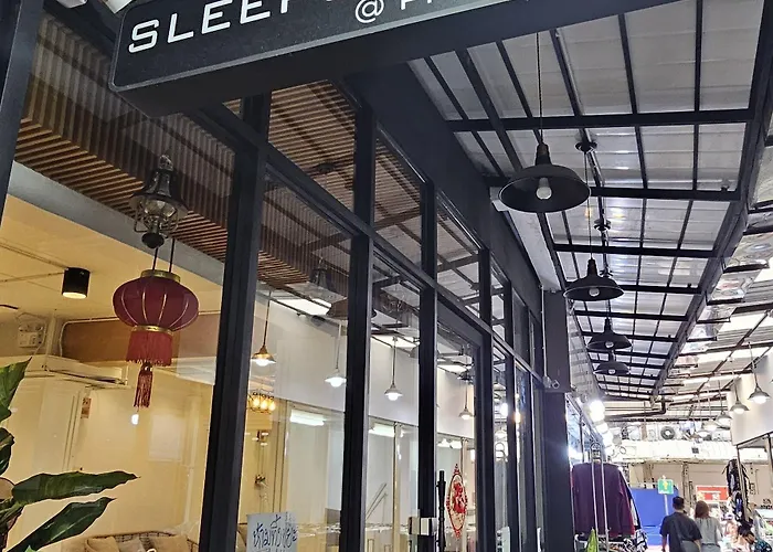 Sleepstation At Pratunam Hotel
